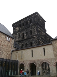 trier 2008 013