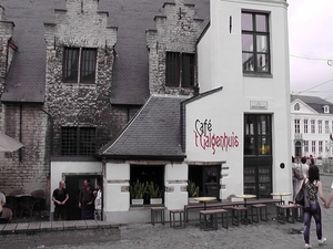 Minirestaurant geeft togang op onderraardse gangen