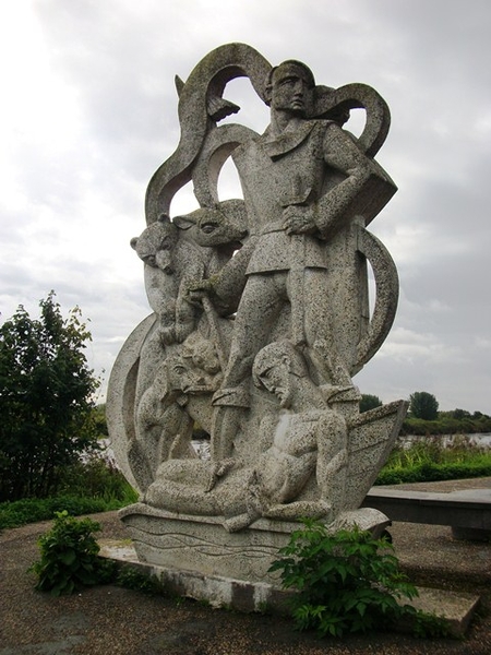 32-