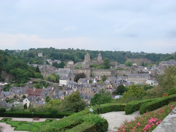 le train touristique de Fougres - toeristische trein