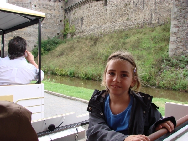 le train touristique de Fougres - toeristische trein au parc de ville/in het stadspark