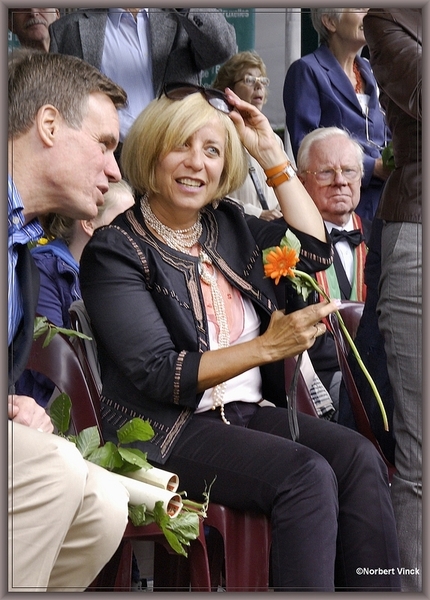 sized_sized_DSC31925a brussel -meiboom