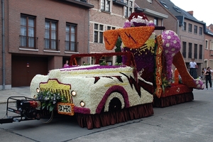 21 Bloemencorso St Gillis Dendermonde 4.09.2011