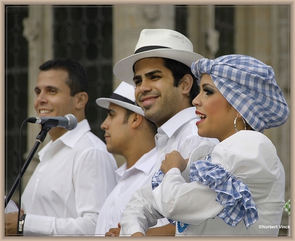 sized_sized_DSC31264a pikkeling 2011 aalst