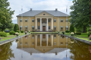 Landhuis Rottneros met beeldentuinen