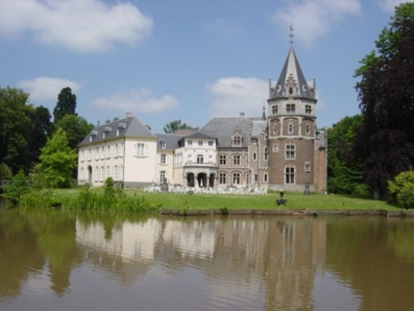 kasteel de renesse