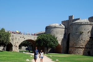 125 Rodos stad -  oude stadsmuren
