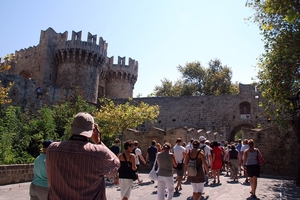 129 Rodos stad -  oude stadsmuren