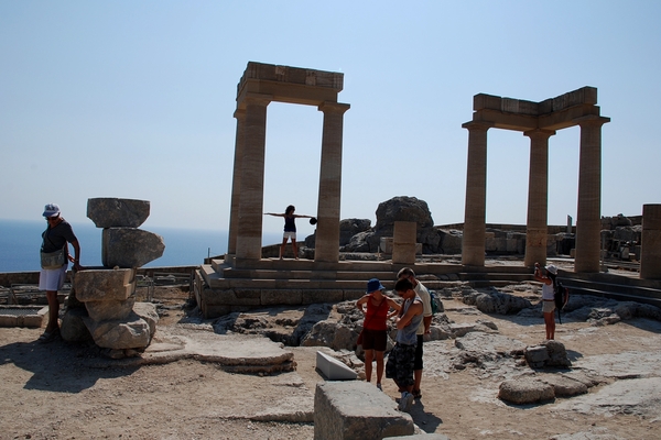 305 Rodos  -  Lindos en acropolis