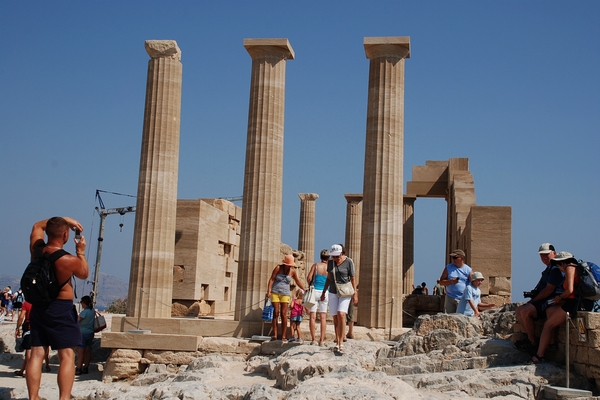 323 Rodos  -  Lindos en acropolis