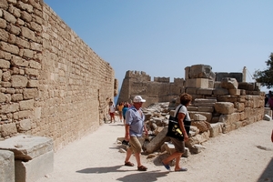 335 Rodos  -  Lindos en acropolis