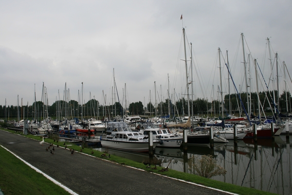 Jachthaven op de Linkeroever in Antwerpen