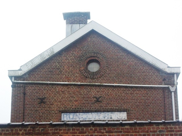 003-Vertrek aan oud station-Ronquires