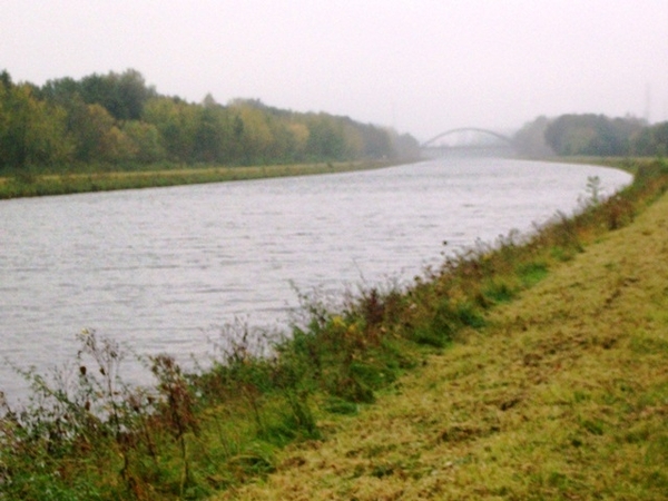 141-Kanaal Charleroi-Brussel-Ronquires