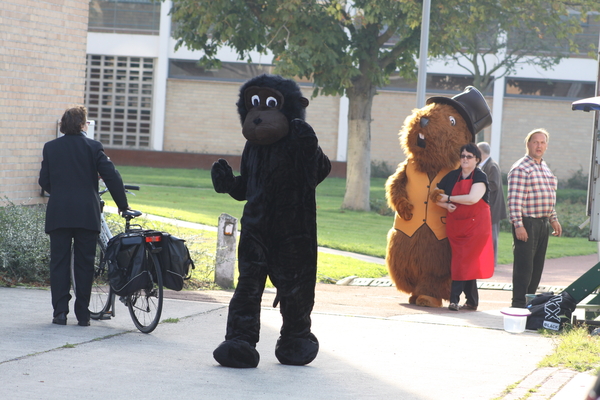 Afbeelding h en Cl 007