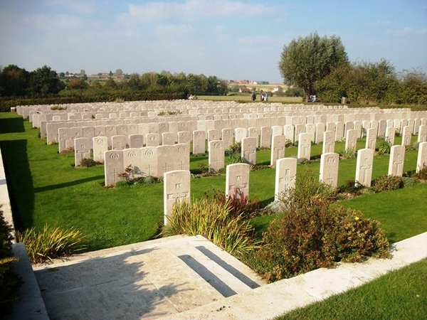 122-Oorlogskerkhof-Commonwealth