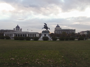 Wandeling 1-2 Heldenplatz