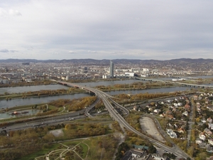 Donauturm - zicht op omgeving