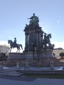 Wandeling 5 - Maria-Theresien Platz