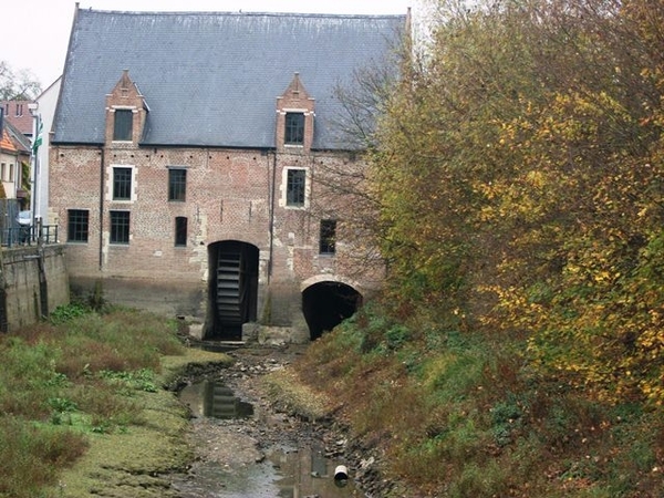 040-Watermolen was een vroegere getijdenmolen
