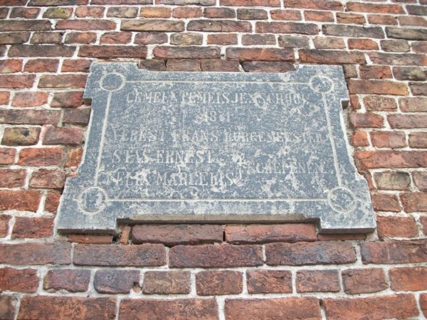 070-Boordsteen-1871-Gemeentelijke meisjesschool-Rupelmonde