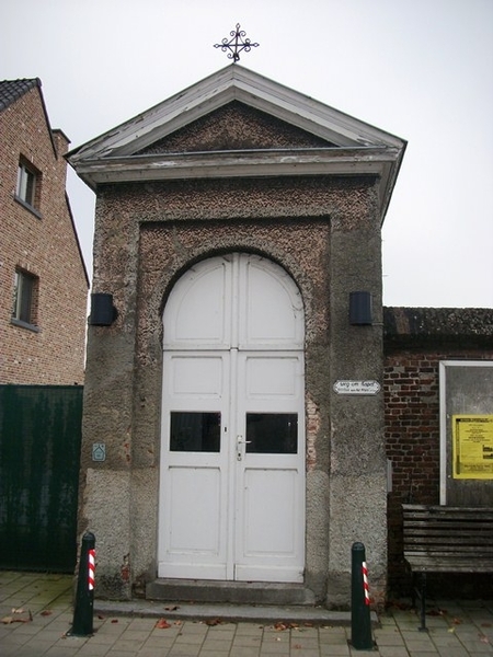 072-Weg-Omkapel kristus aan het kruis