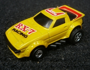 P1330076_NomuraToy_ActionDash_MazdaRX-7SA_yellow_MadeInJapan