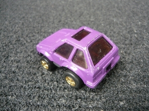 P1330079_Mazda323_purple&goldenRims_MadeInChina_ToShoot