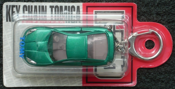 P1380019_Tomica_96-4_ToyotaCelicaT23Green_KeyChainPart3_13e