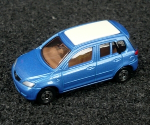 Tomica 086-4 Mazda 2 Demio eXsetOf4CompactCarCollection2005 P1330