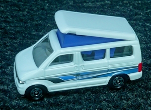Tomica 023-5 Mazda Bongo Frendee White blue China eXset