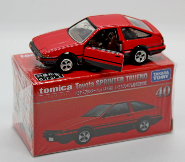 IMG_1527_Tomica-Premium_No-40-1_Toyota-Sprinter-Trueno-AE86_red_R