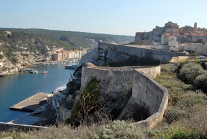 Haven en burcht van Bonifacio