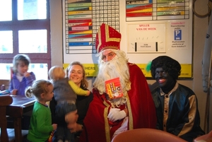 Sinterklaas bij FC Valencia 2011  (016)