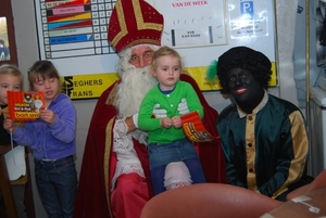 Sinterklaas bij FC Valencia 2011  (036)