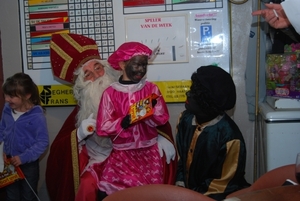 Sinterklaas bij FC Valencia 2011  (044)