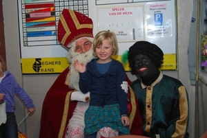 Sinterklaas bij FC Valencia 2011  (048)