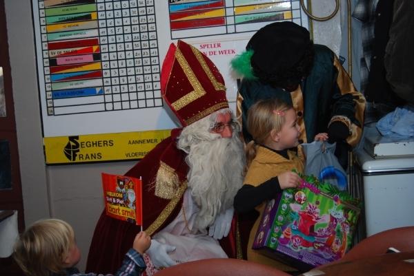 Sinterklaas bij FC Valencia 2011  (070)