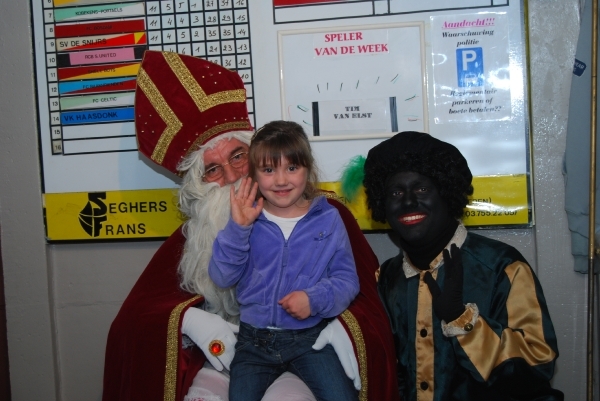 Sinterklaas bij FC Valencia 2011  (074)