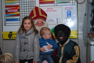 Sinterklaas bij FC Valencia 2011  (092)