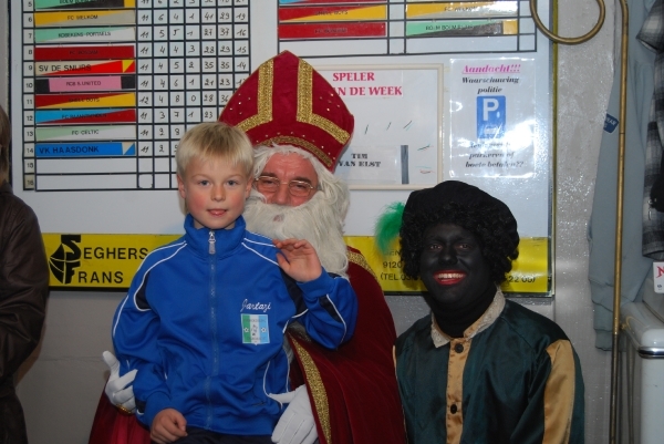 Sinterklaas bij FC Valencia 2011  (150)