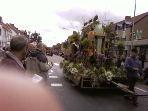 CORTEGE VAN BLOEME