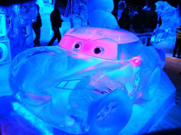 BRUGGE NOVEMBER 2011 IJSCULPUREN 076