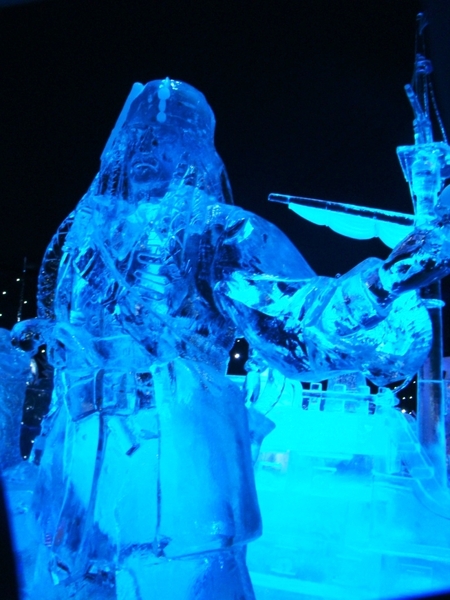 BRUGGE NOVEMBER 2011 IJSCULPUREN 078