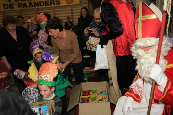 sinterklaas paandersschool 2011 184