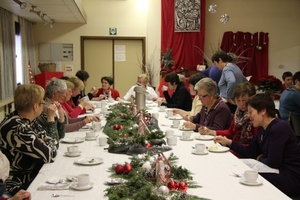 kerstfeestje 11-12-2011 024