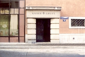 066a.Kaiser Gruft Bew