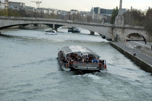 008Parijs dec 2011 - busrit en Notre Dame