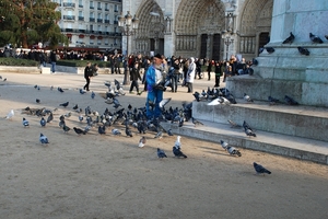 032Parijs dec 2011 - busrit en Notre Dame