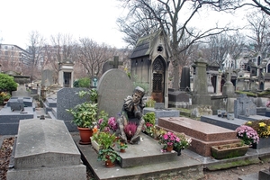 210Parijs dec 2011 - kerkhof Montmartre